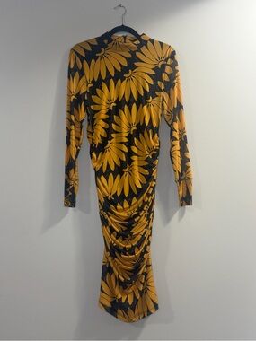 FARM Rio Black and Yellow Daisy-Print Long Sleeve Ruched Midi Dress